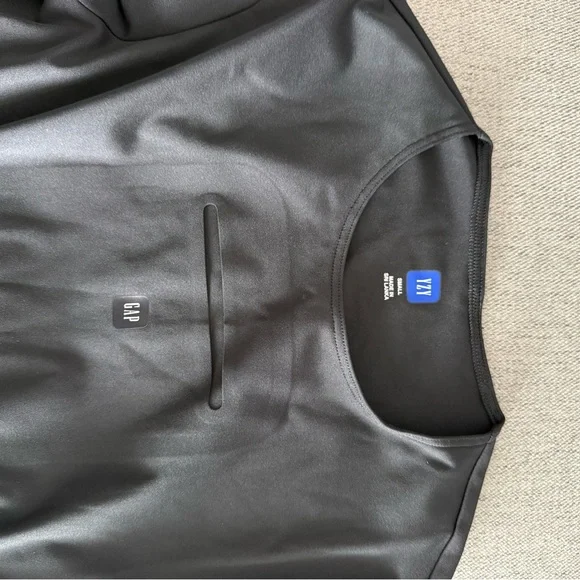 Yeezy Black Long Sleeve Tee - Picture 3 of 6